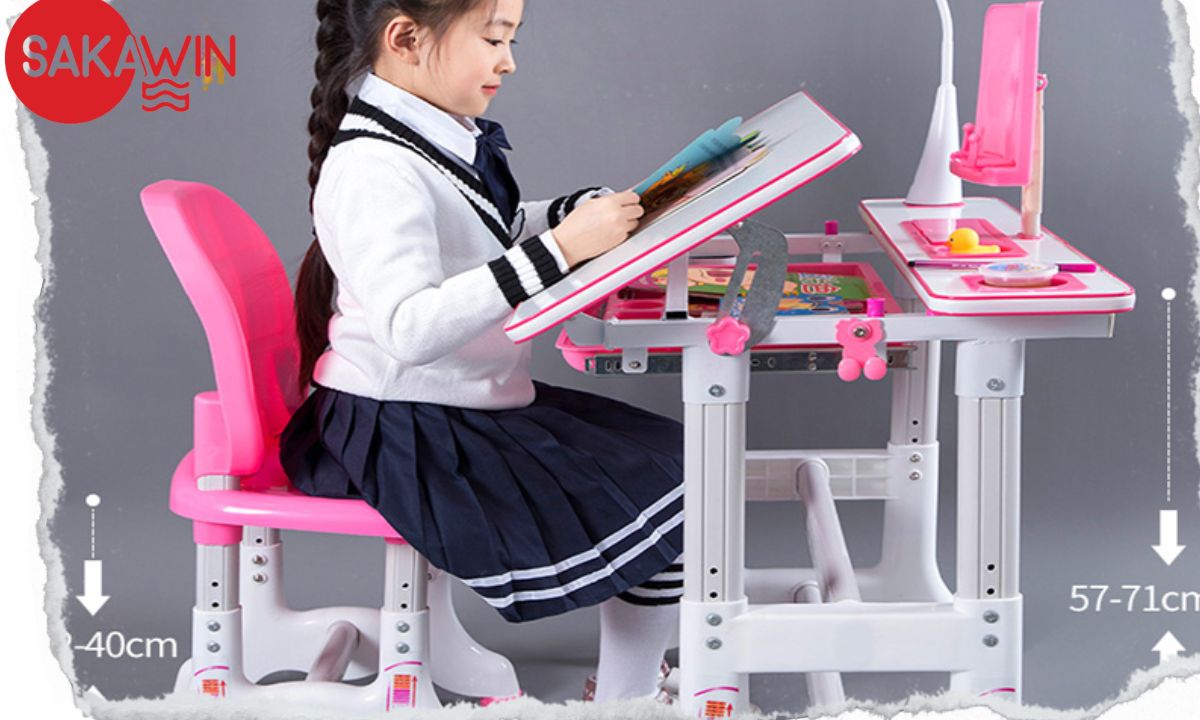 Sử dụng bàn học chống gù để hỗ trợ tư thế làm việc 