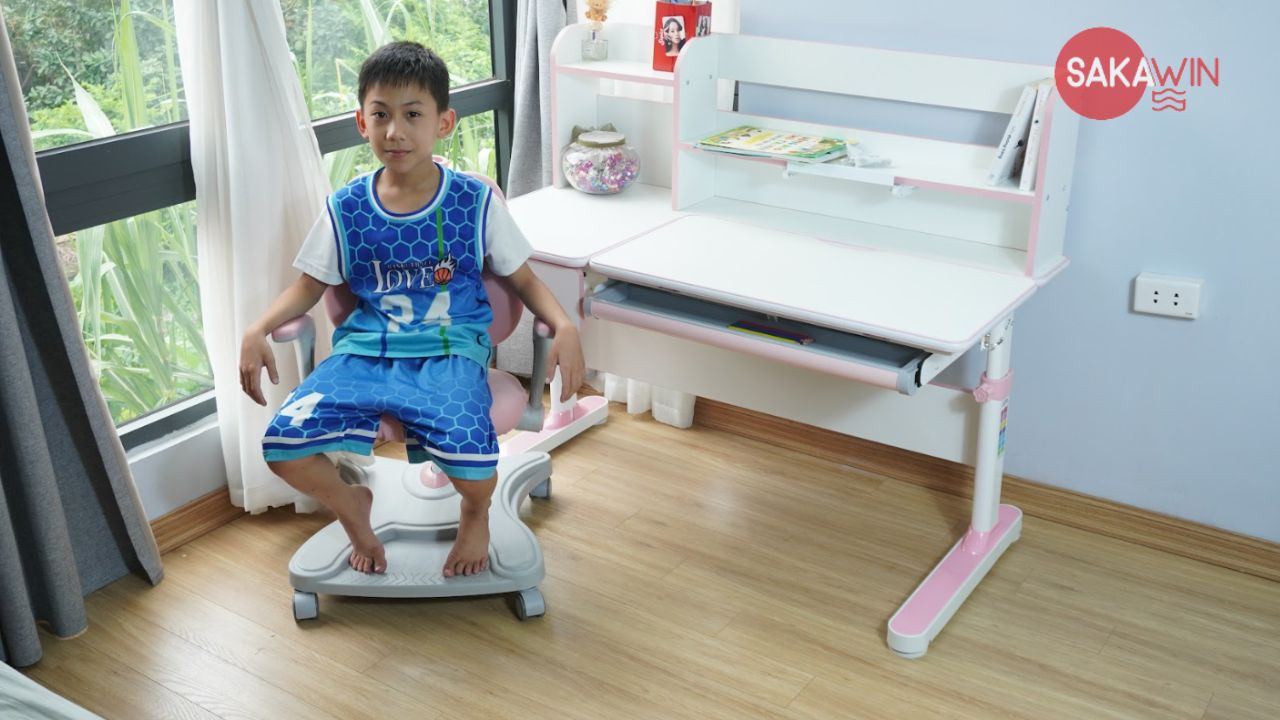 Bàn học thông minh - Đối tác hoàn hảo trong học tập của trẻ nhỏ Bàn học thông minh - Đối tác hoàn hảo trong học tập của trẻ nhỏ